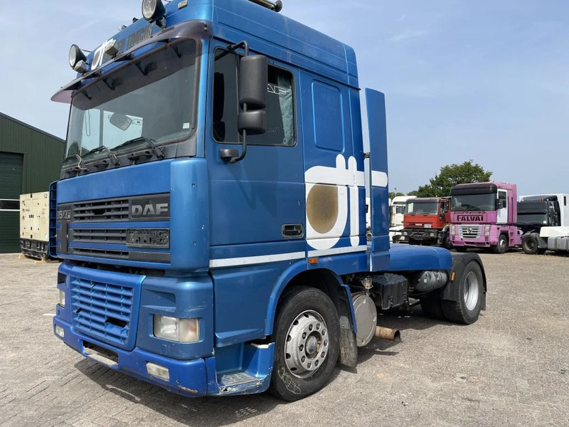 DAF XF 95.530 Tractor unit - Cabeza tractora: foto 4 DAF XF 95.530 Tractor unit - Cabeza tractora: foto 4