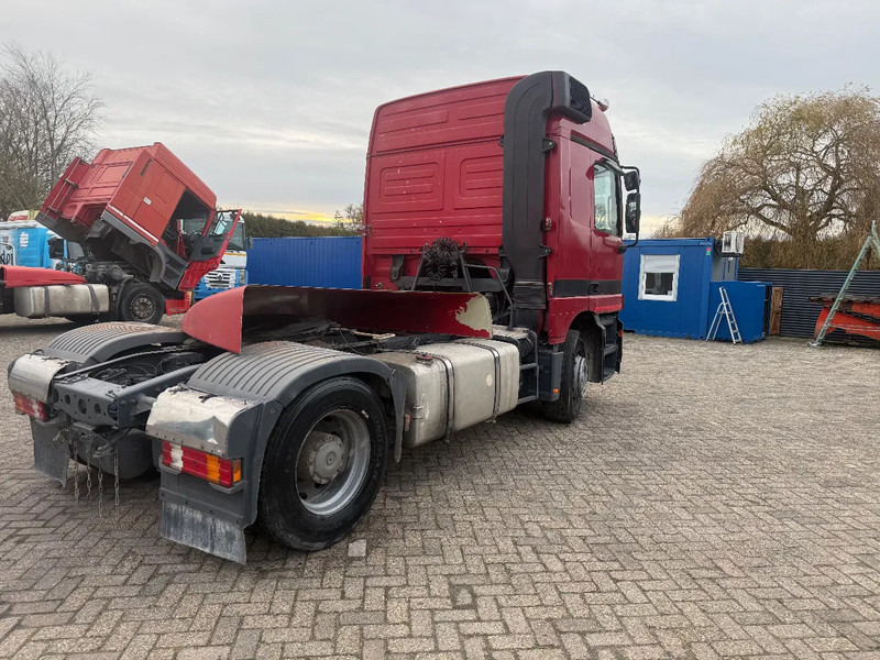 Cabeza tractora Mercedes-Benz Actros 1843 3 pedals: foto 6 Cabeza tractora Mercedes-Benz Actros 1843 3 pedals: foto 6