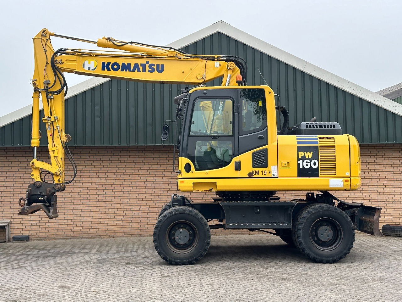 Komatsu PW160-8 - Excavadora de ruedas: foto 2 Komatsu PW160-8 - Excavadora de ruedas: foto 2