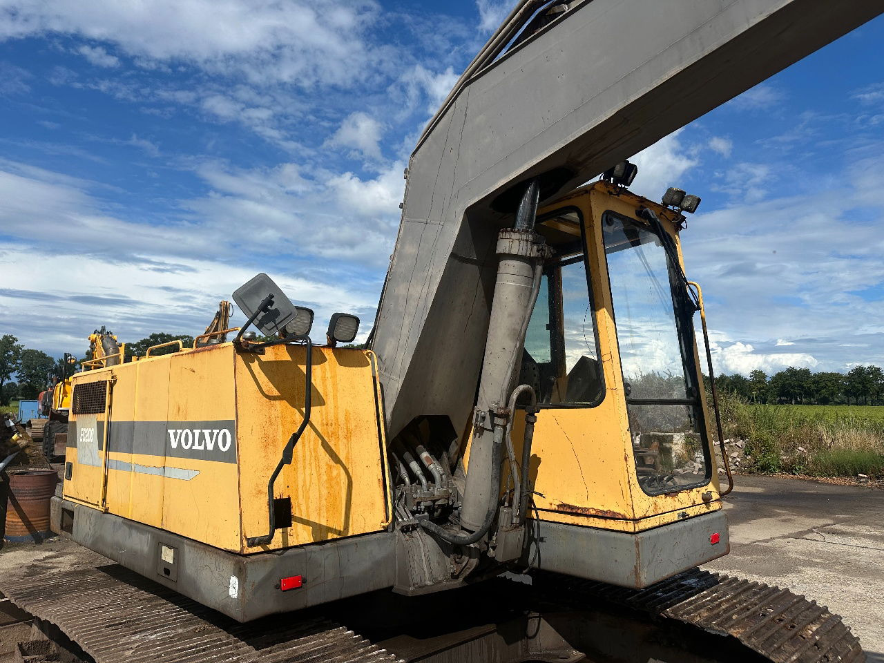 Volvo EC200 - Excavadora de cadenas: foto 5 Volvo EC200 - Excavadora de cadenas: foto 5
