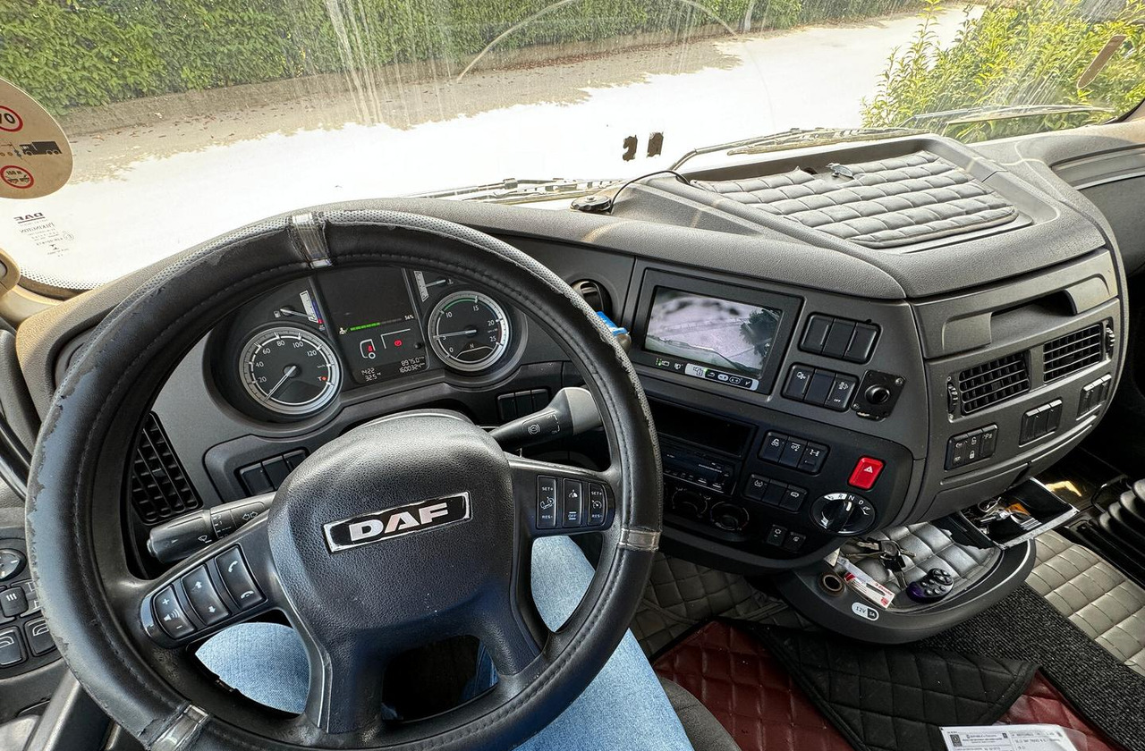 Camión frigorífico Motrice frigo DAF XF 105.460 con Sponda: foto 8