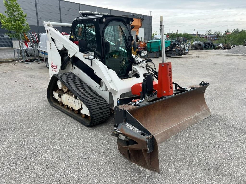 CAT 289D3 with blade and Leica ready - LIKE NEW - Cargadora de cadenas: foto 2 CAT 289D3 with blade and Leica ready - LIKE NEW - Cargadora de cadenas: foto 2