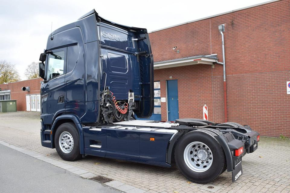 Scania S 450 Highline 2xTank LED Vollluft Retarder - Cabeza tractora: foto 4 Scania S 450 Highline 2xTank LED Vollluft Retarder - Cabeza tractora: foto 4