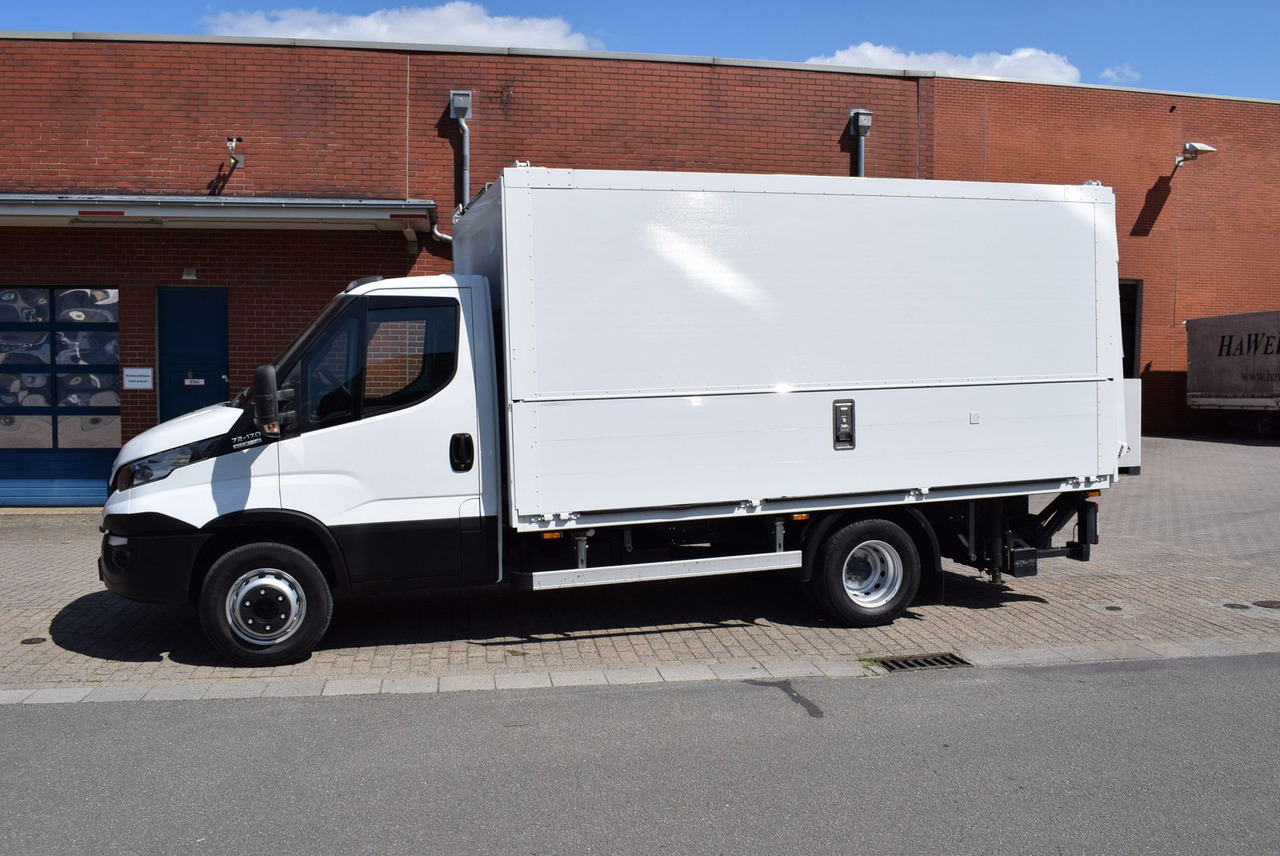 Iveco Daily 70 C 18 Schwenkwand Automatik LBW 1500KG - Camión transporte de bebidas: foto 3 Iveco Daily 70 C 18 Schwenkwand Automatik LBW 1500KG - Camión transporte de bebidas: foto 3
