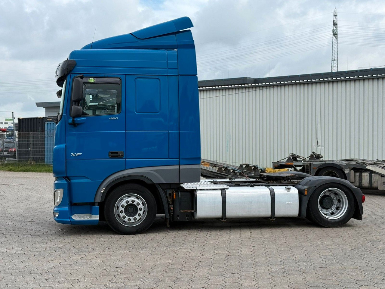 DAF XF 480 Low +Retarter+2xTank - Cabeza tractora: foto 5 DAF XF 480 Low +Retarter+2xTank - Cabeza tractora: foto 5