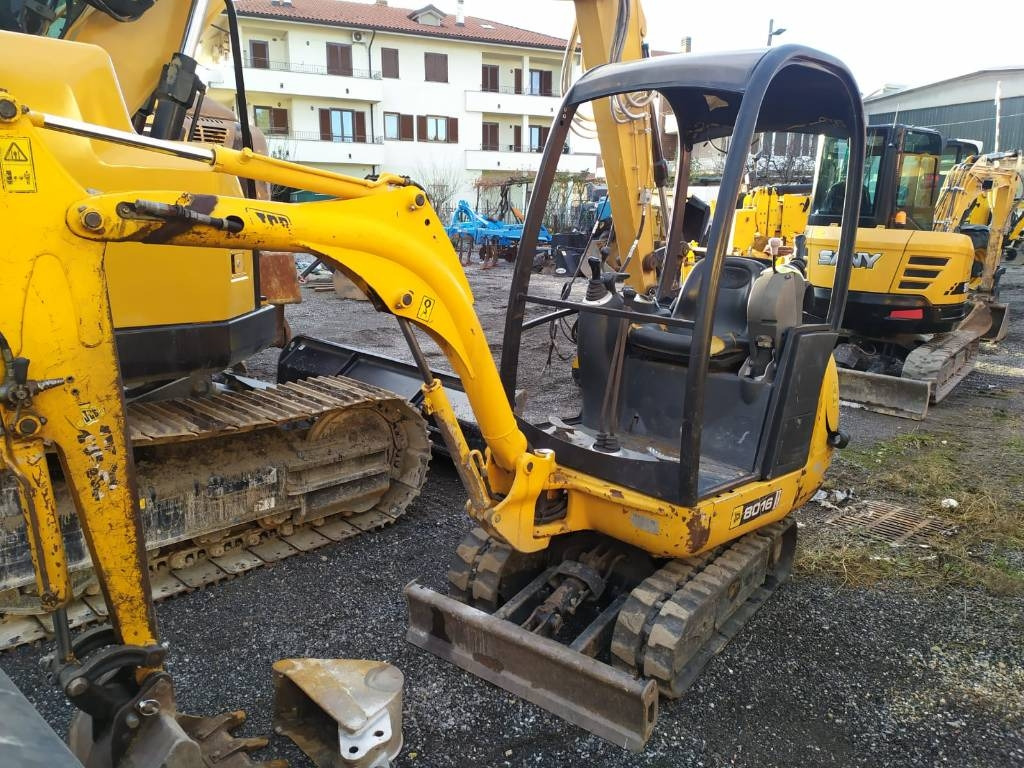 JCB 8016 - Miniexcavadora: foto 1 JCB 8016 - Miniexcavadora: foto 1