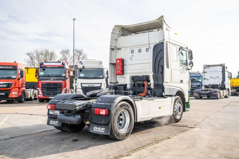 DAF XF 460 + HYDRAULIQUE (50Ton) - Cabeza tractora: foto 4 DAF XF 460 + HYDRAULIQUE (50Ton) - Cabeza tractora: foto 4