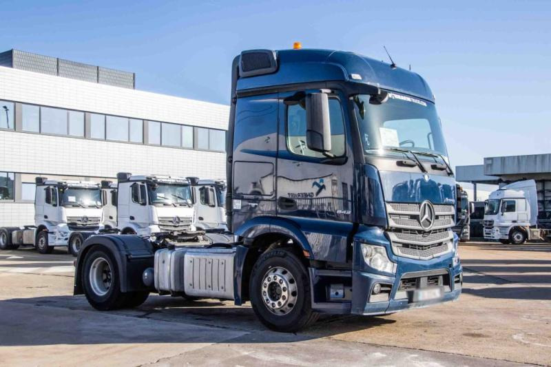 Mercedes ACTROS 1843 LS+E6+HYDRAULIQUE - Cabeza tractora: foto 3 Mercedes ACTROS 1843 LS+E6+HYDRAULIQUE - Cabeza tractora: foto 3