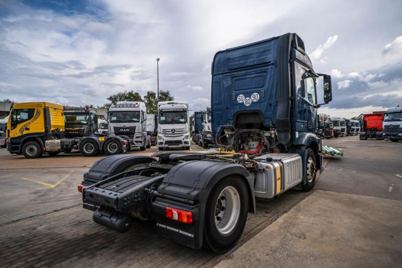 Mercedes ACTROS 1843 LS + HYDRAULIQUE - Cabeza tractora: foto 5 Mercedes ACTROS 1843 LS + HYDRAULIQUE - Cabeza tractora: foto 5