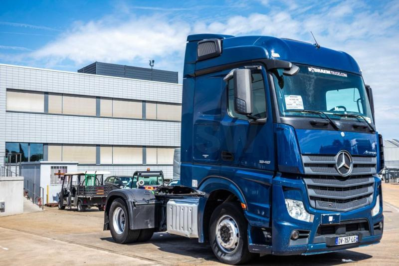 Mercedes ACTROS 1848 LS - Cabeza tractora: foto 2 Mercedes ACTROS 1848 LS - Cabeza tractora: foto 2