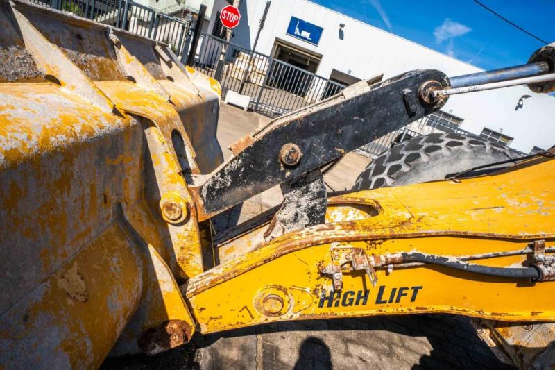 Cargadora de ruedas Caterpillar CAT 924G // GODET 3m3: foto 8