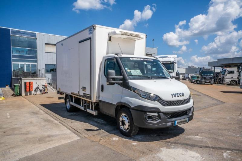 Iveco DAILY 70C150+TK+DHOLLANDIA 750KG - Furgoneta frigorifica: foto 2 Iveco DAILY 70C150+TK+DHOLLANDIA 750KG - Furgoneta frigorifica: foto 2