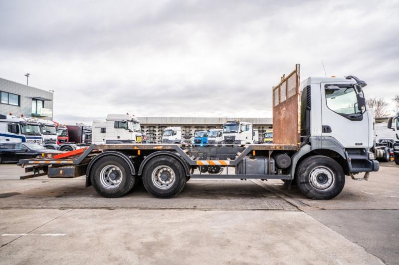 Renault KERAX 420 - Grua de remolque autos: foto 3 Renault KERAX 420 - Grua de remolque autos: foto 3