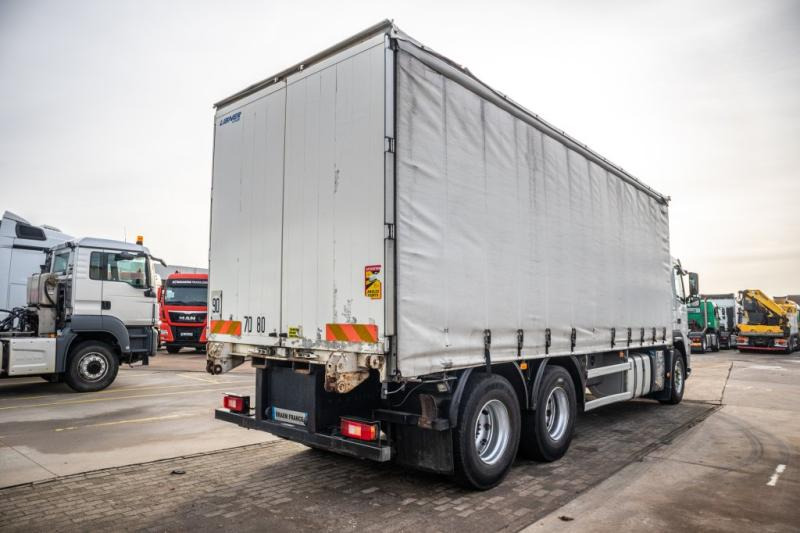 Volvo FM330-6x2-10 pneus/tires-intarder - Camión lona: foto 3 Volvo FM330-6x2-10 pneus/tires-intarder - Camión lona: foto 3