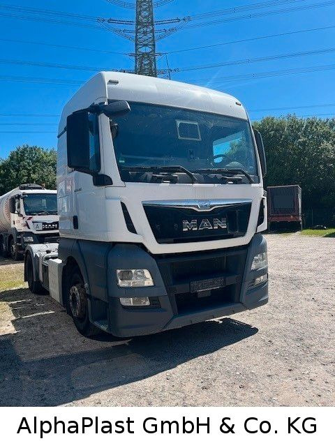 MAN 18.400 / 4x2 Hydraulik Orginal KM TipTop 18.400 / 4x2 Hydraulik Orginal KM TipTop - Cabeza tractora: foto 2 MAN 18.400 / 4x2 Hydraulik Orginal KM TipTop 18.400 / 4x2 Hydraulik Orginal KM TipTop - Cabeza tractora: foto 2
