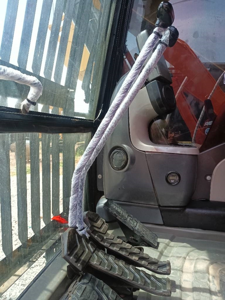 CAT 320D2  - Excavadora de cadenas: foto 2 CAT 320D2  - Excavadora de cadenas: foto 2
