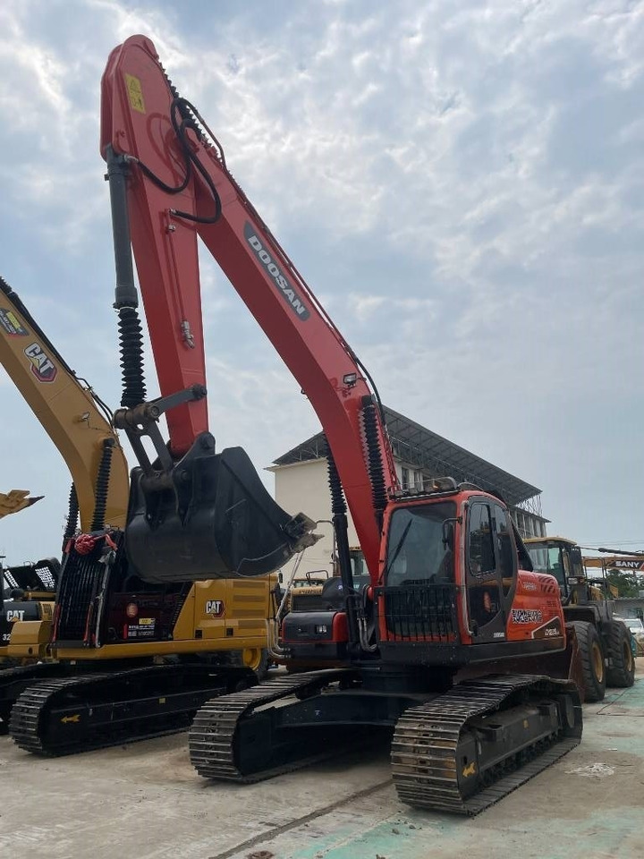 Doosan DX225LCA  - Excavadora de cadenas: foto 4 Doosan DX225LCA  - Excavadora de cadenas: foto 4