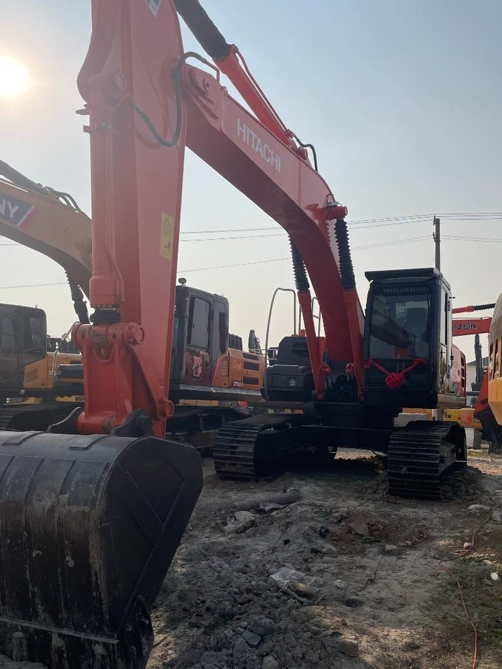 Hitachi ZX 210 - Excavadora de cadenas: foto 4 Hitachi ZX 210 - Excavadora de cadenas: foto 4