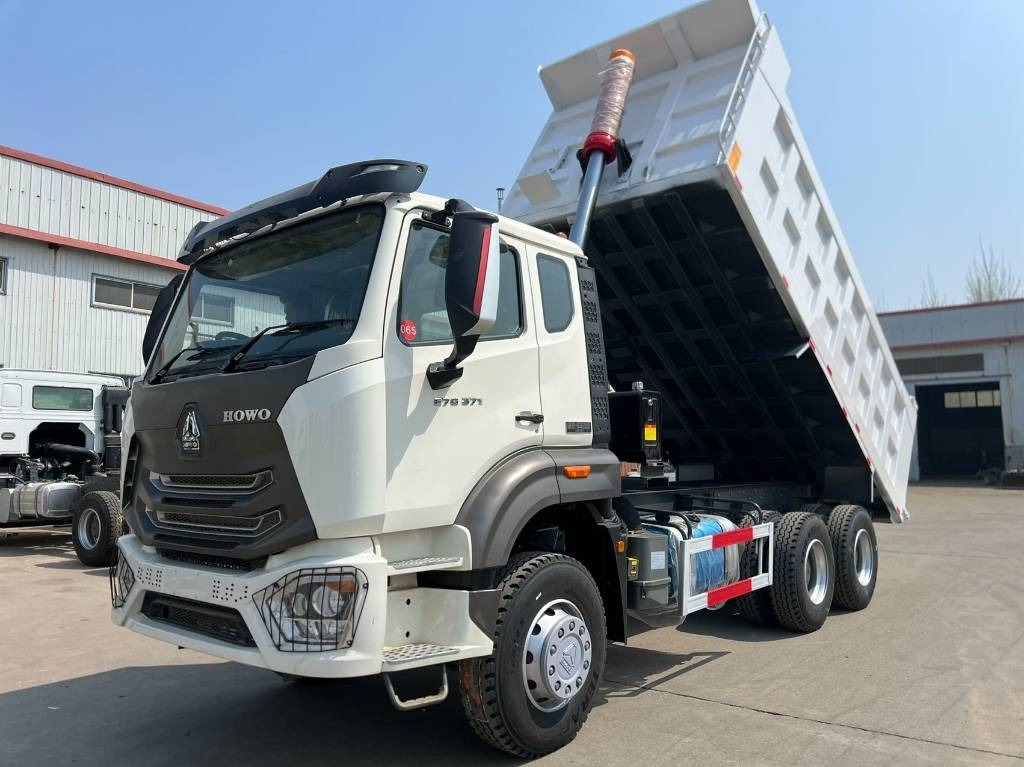 Howo 371  - Camión volquete: foto 5 Howo 371  - Camión volquete: foto 5