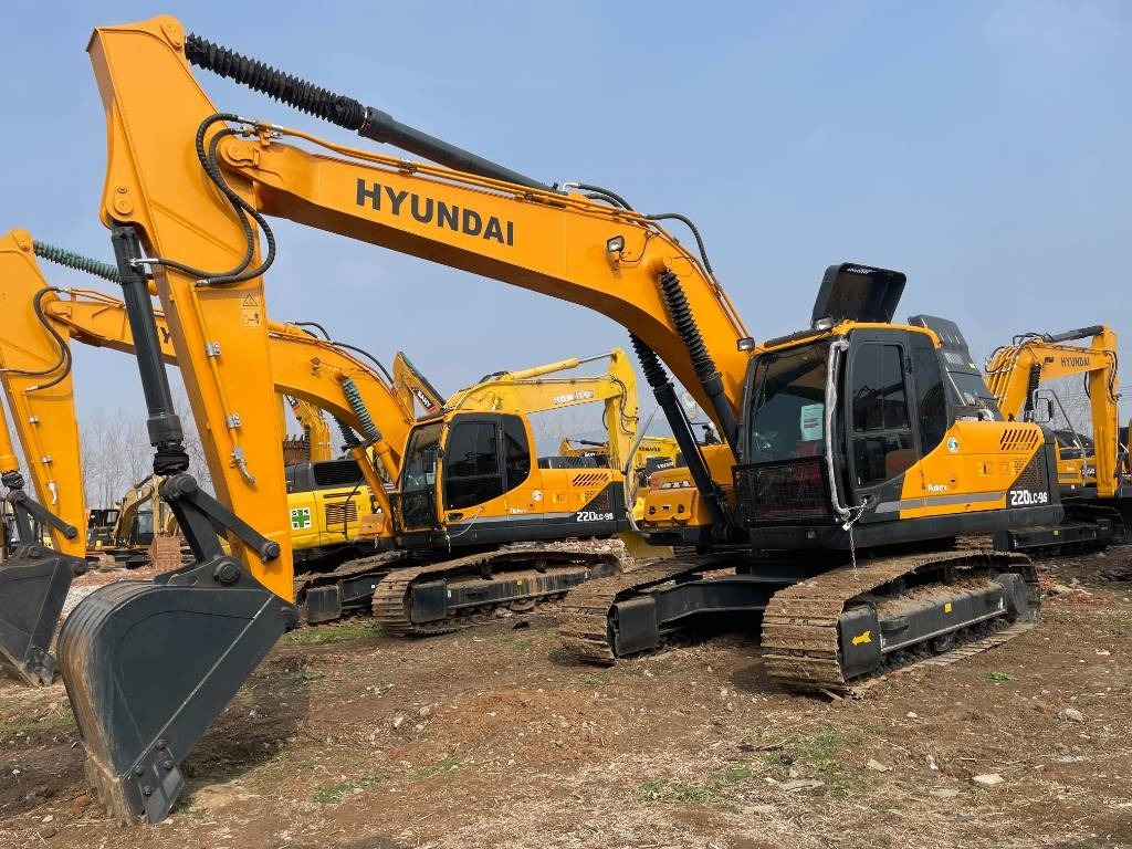 Hyundai 225LC-9S - Excavadora de cadenas: foto 5 Hyundai 225LC-9S - Excavadora de cadenas: foto 5