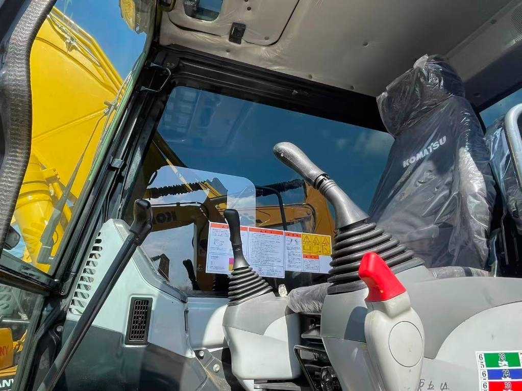 Komatsu PC 130  - Excavadora de cadenas: foto 2 Komatsu PC 130  - Excavadora de cadenas: foto 2