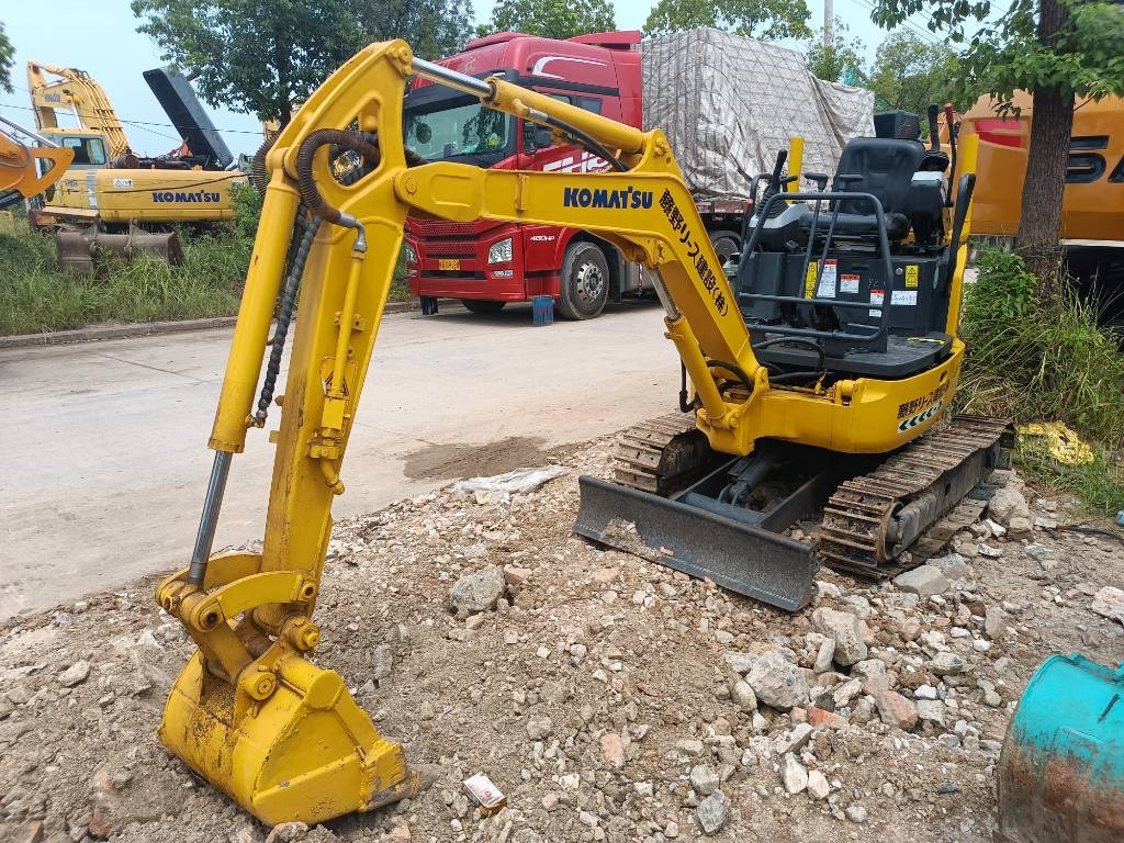 Komatsu PC 18  - Excavadora de cadenas: foto 1 Komatsu PC 18  - Excavadora de cadenas: foto 1