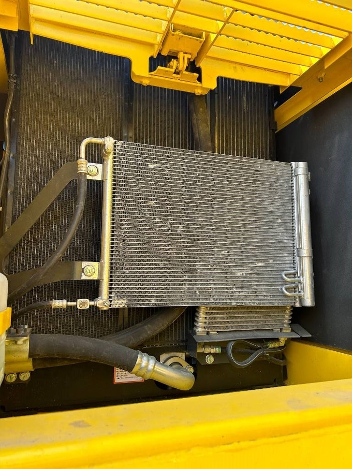 Komatsu PC 240 LC - Excavadora de cadenas: foto 2 Komatsu PC 240 LC - Excavadora de cadenas: foto 2