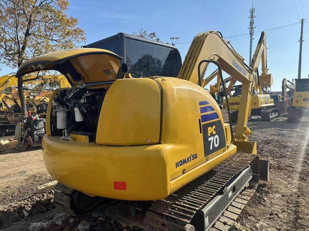 Komatsu PC 70 - Miniexcavadora: foto 1 Komatsu PC 70 - Miniexcavadora: foto 1