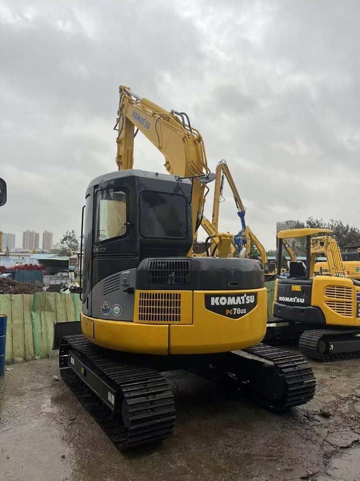 Komatsu PC 78 - Excavadora de cadenas: foto 1 Komatsu PC 78 - Excavadora de cadenas: foto 1