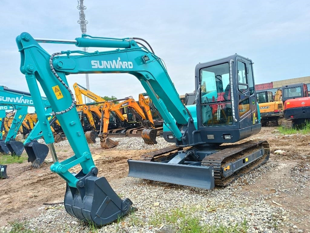 Sunward SWE 70 - Excavadora de cadenas: foto 1 Sunward SWE 70 - Excavadora de cadenas: foto 1