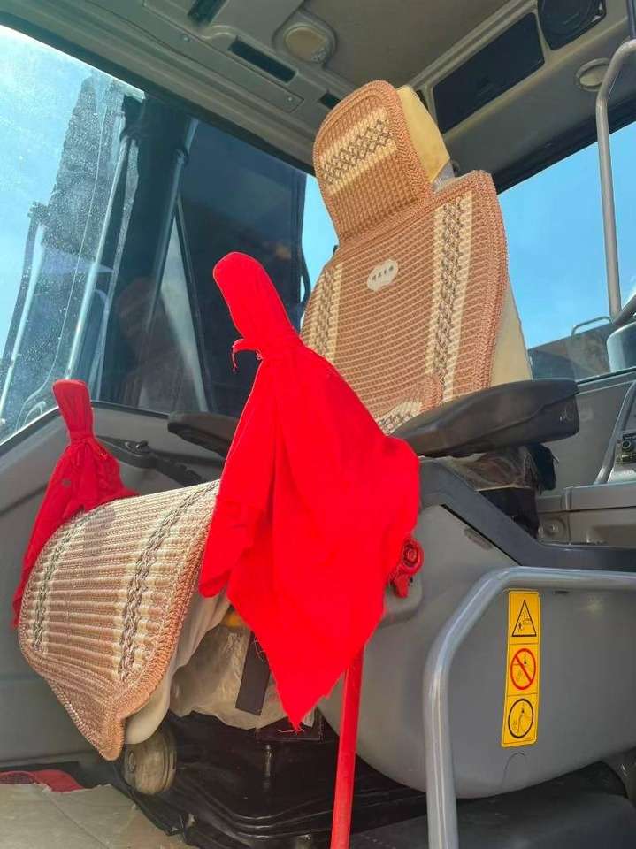 Volvo EC 240 - Excavadora de cadenas: foto 3 Volvo EC 240 - Excavadora de cadenas: foto 3