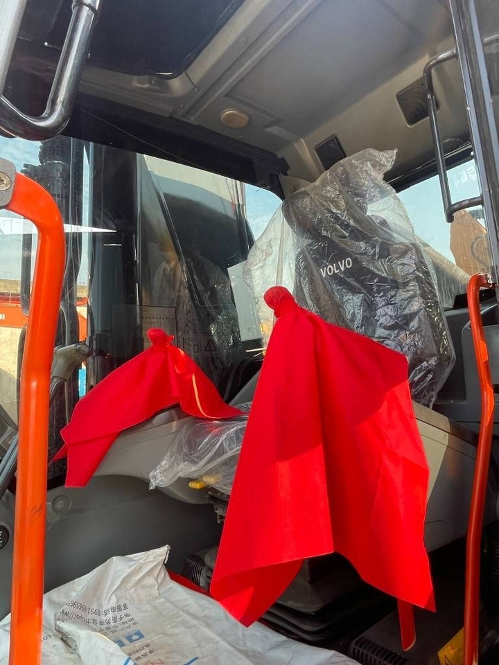 Volvo EC 290 - Excavadora de cadenas: foto 3 Volvo EC 290 - Excavadora de cadenas: foto 3