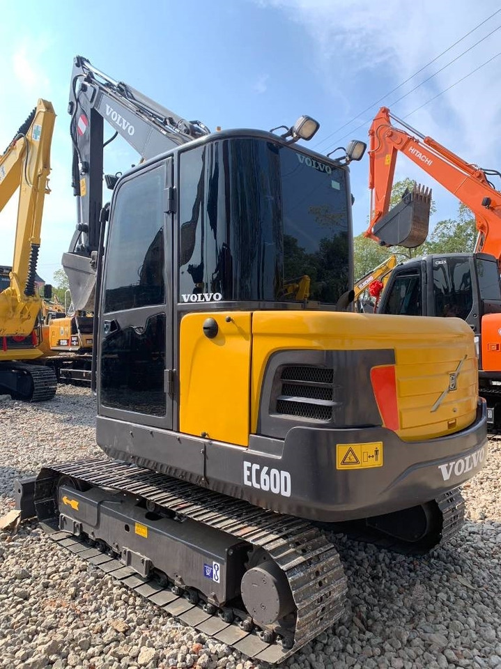 Miniexcavadora Volvo EC 60 D: foto 9