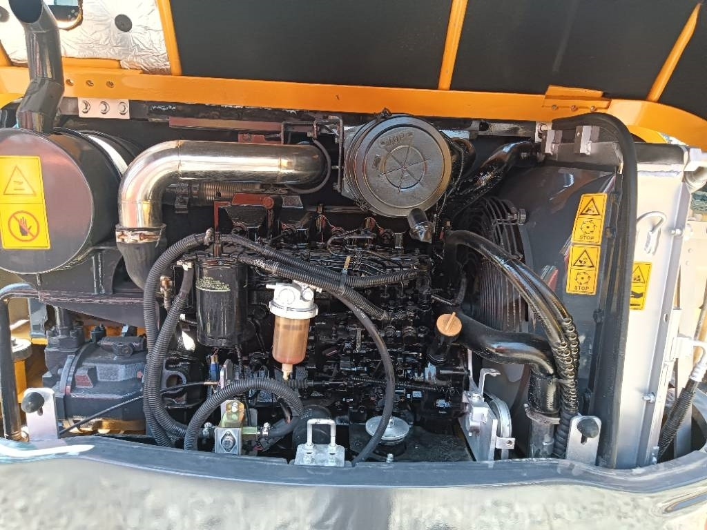 XCMG XE 60 DA - Miniexcavadora: foto 3 XCMG XE 60 DA - Miniexcavadora: foto 3
