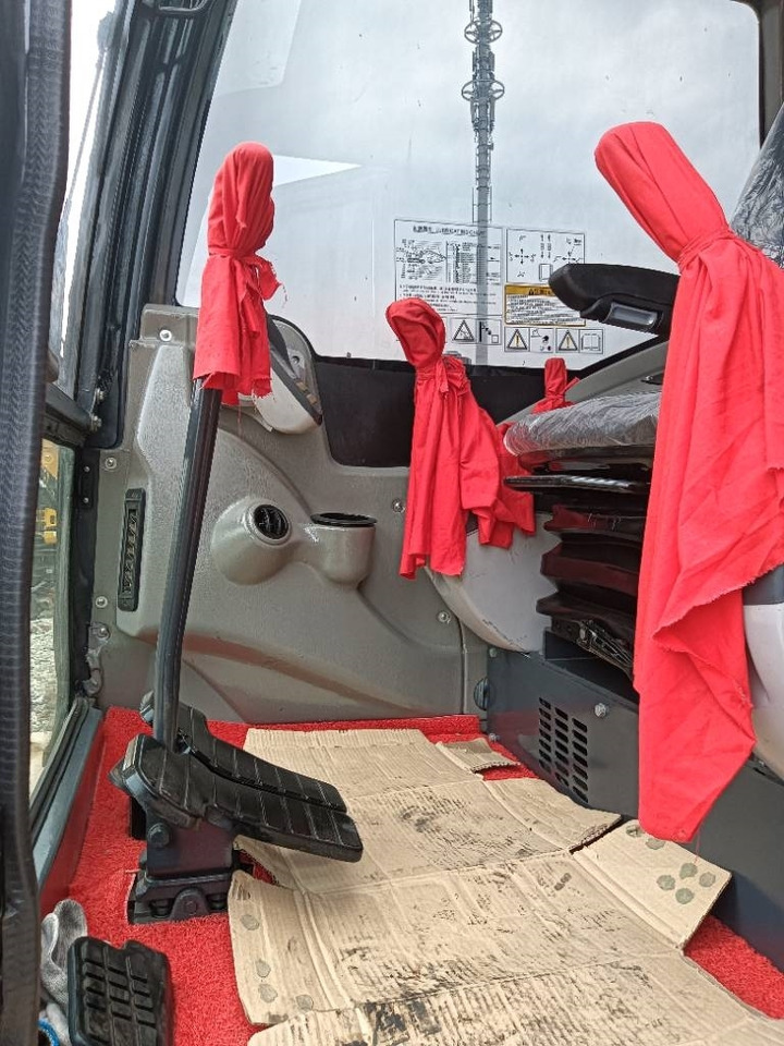 XCMG XE 60 DA  - Miniexcavadora: foto 4 XCMG XE 60 DA  - Miniexcavadora: foto 4