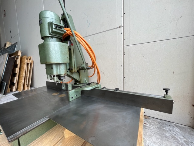 Hang Papierbohrermaschine 136 D - Máquina de impresión: foto 3 Hang Papierbohrermaschine 136 D - Máquina de impresión: foto 3