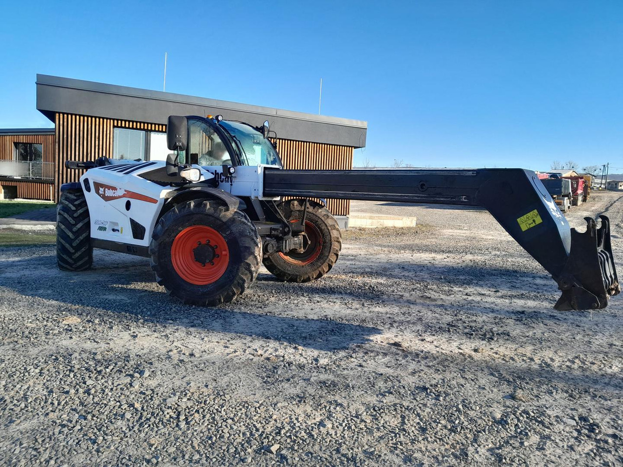 Bobcat TL, 38-70 Agri , HF 135 HP AGRI STAGE V - Manipulador telescópico: foto 2 Bobcat TL, 38-70 Agri , HF 135 HP AGRI STAGE V - Manipulador telescópico: foto 2