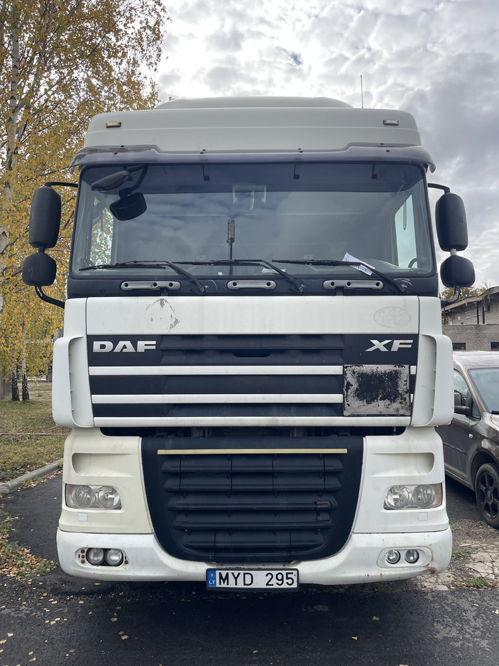 DAF XF105.460 Euro5 - Cabeza tractora: foto 2 DAF XF105.460 Euro5 - Cabeza tractora: foto 2