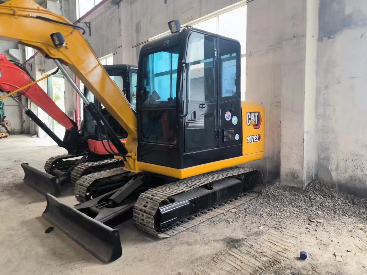 CATERPILLAR 307E - Miniexcavadora: foto 1 CATERPILLAR 307E - Miniexcavadora: foto 1