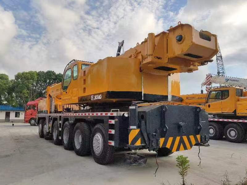 Autogrúa XCMG QY100K used Truck crane 100ton crane: foto 6