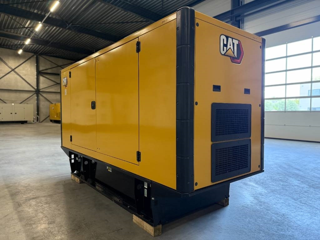 CAT DE220E0 - 220 kVA Surplus genset - DPX-18018-30  - Generador industriale: foto 3 CAT DE220E0 - 220 kVA Surplus genset - DPX-18018-30  - Generador industriale: foto 3