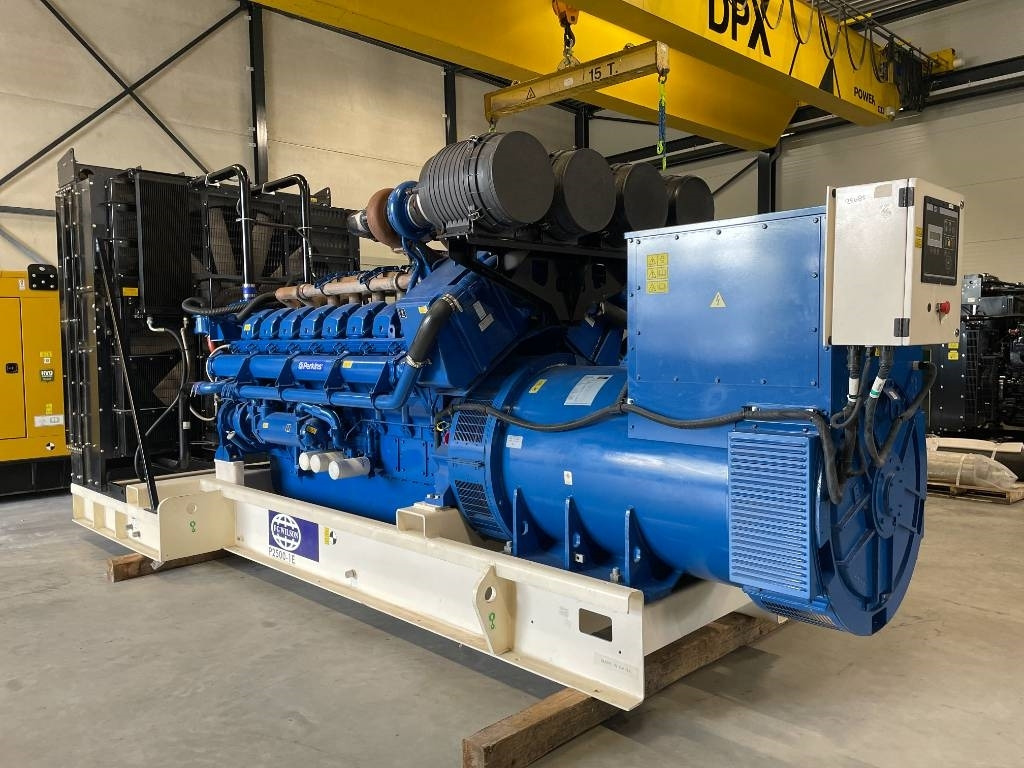 FG Wilson P2500-1E - 2500 kVA Surplus Genset - DPX-25085 - Generador industriale: foto 5 FG Wilson P2500-1E - 2500 kVA Surplus Genset - DPX-25085 - Generador industriale: foto 5