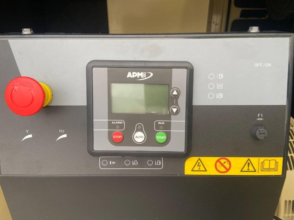 Leasing de Sdmo J66 - 66 kVA Generator - DPX-17103  Sdmo J66 - 66 kVA Generator - DPX-17103: foto 8