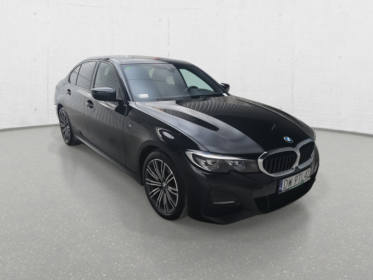 Sedan BMW 320D XDRIVE SEDAN: foto 1