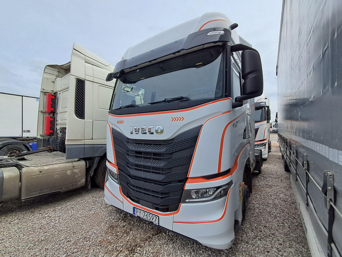 IVECO AS440ST/FP LT LNG CIĄGNIK SIODŁOWY - Cabeza tractora: foto 3 IVECO AS440ST/FP LT LNG CIĄGNIK SIODŁOWY - Cabeza tractora: foto 3