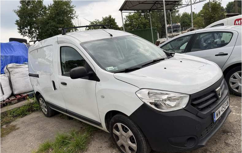 DACIA DOKKER FURGON BLASZAK - Furgón: foto 1 DACIA DOKKER FURGON BLASZAK - Furgón: foto 1