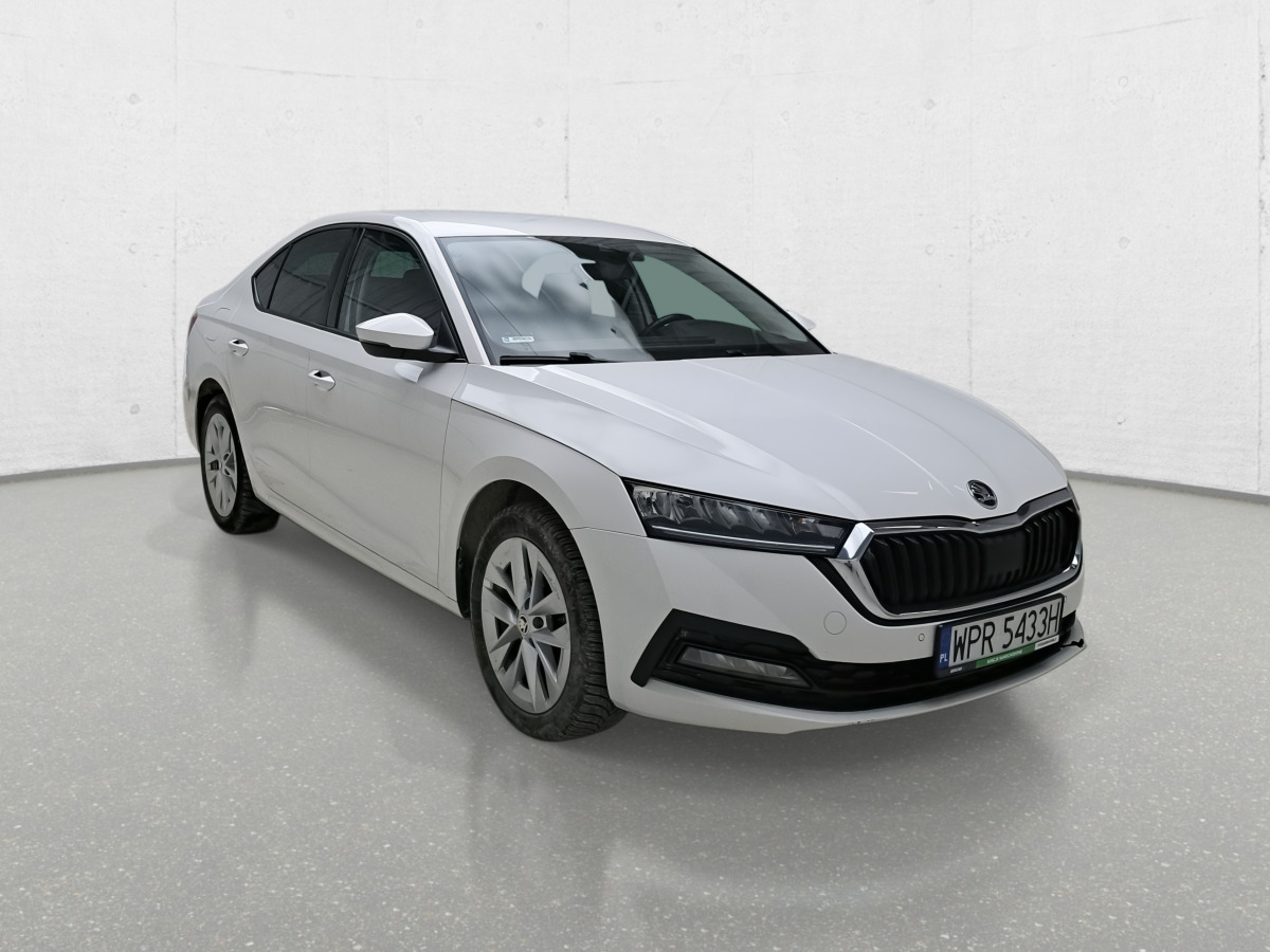 SKODA OCTAVIA HATCHBACK - Coche: foto 2 SKODA OCTAVIA HATCHBACK - Coche: foto 2