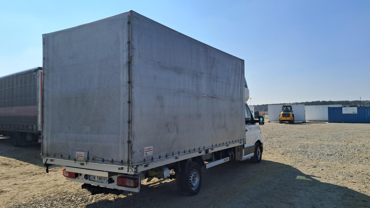 VOLKSWAGEN CRAFTER PLANDEKA - Furgoneta con lona: foto 5 VOLKSWAGEN CRAFTER PLANDEKA - Furgoneta con lona: foto 5
