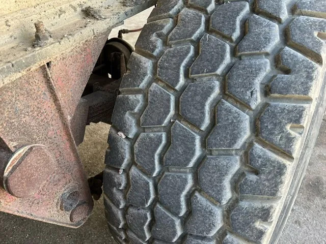 Semirremolque volquete Benalu 2 Axle Alu Tipper , Spring Suspension , Drum Brakes, Fruehauf Axles: foto 10 Semirremolque volquete Benalu 2 Axle Alu Tipper , Spring Suspension , Drum Brakes, Fruehauf Axles: foto 10