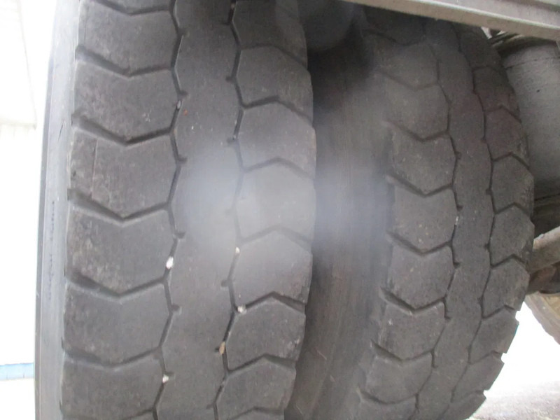 Cabeza tractora MAN TGA 18.480 /S , 4x4 , ZF Manual , Intarder , Airco: foto 14 Cabeza tractora MAN TGA 18.480 /S , 4x4 , ZF Manual , Intarder , Airco: foto 14